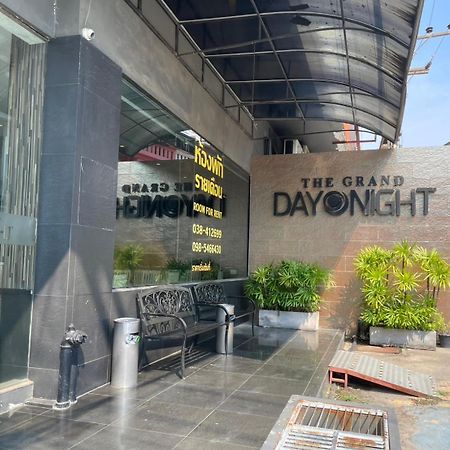 The Grand Day Night Hotel Pattaya Luaran gambar